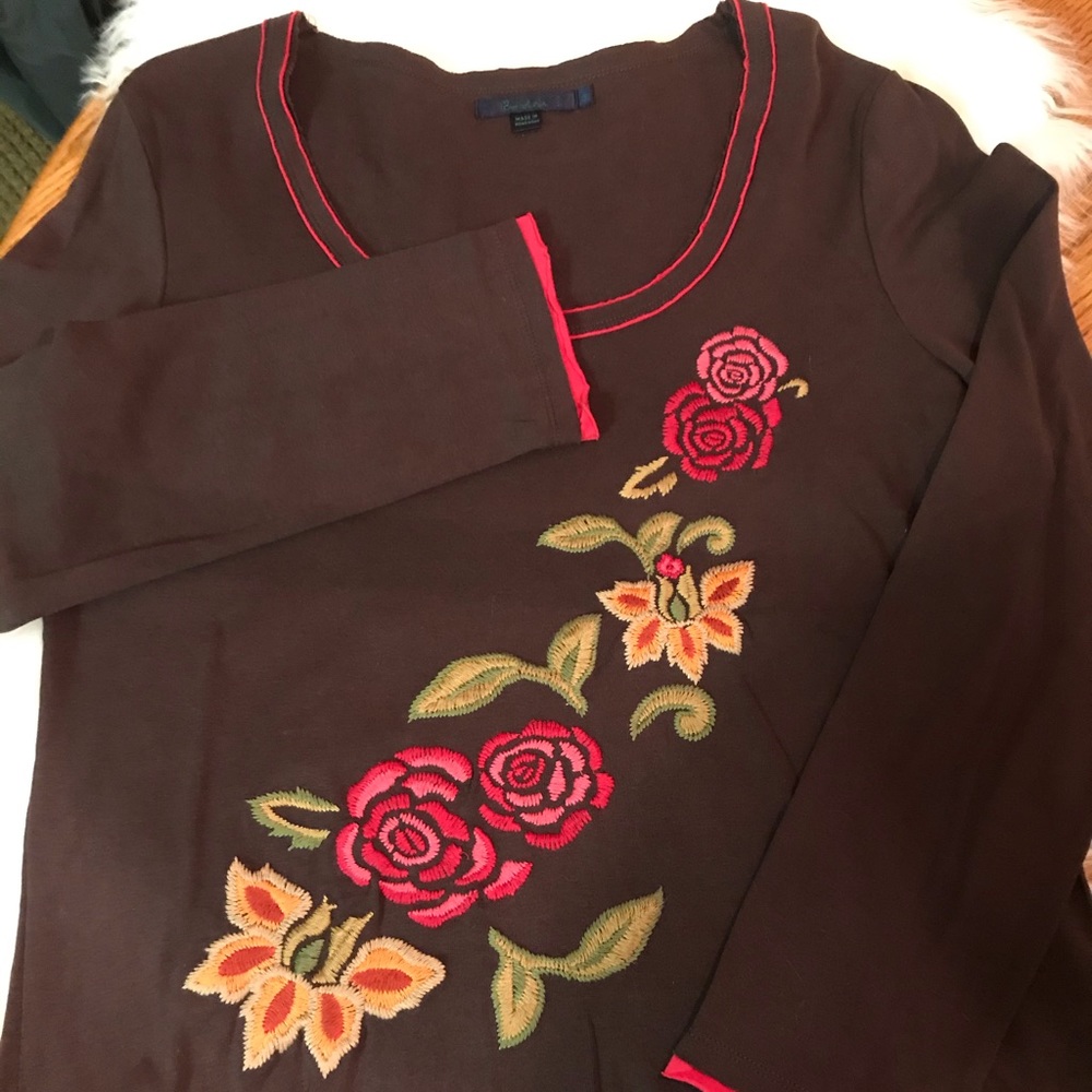 Boden women’s embroidered top UK 18